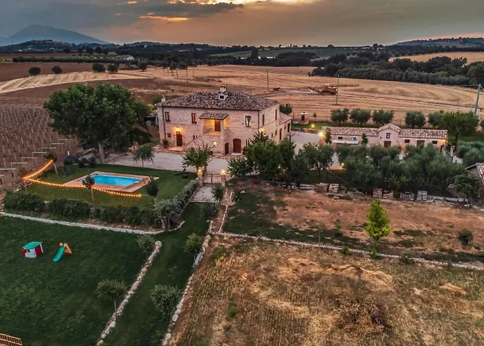 Bb Casale La Selva Mosciano Bed & Breakfast